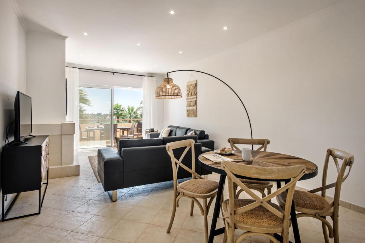 Modern And Spacious Two Bedroom Apartment Carvoeiro  Esterno foto